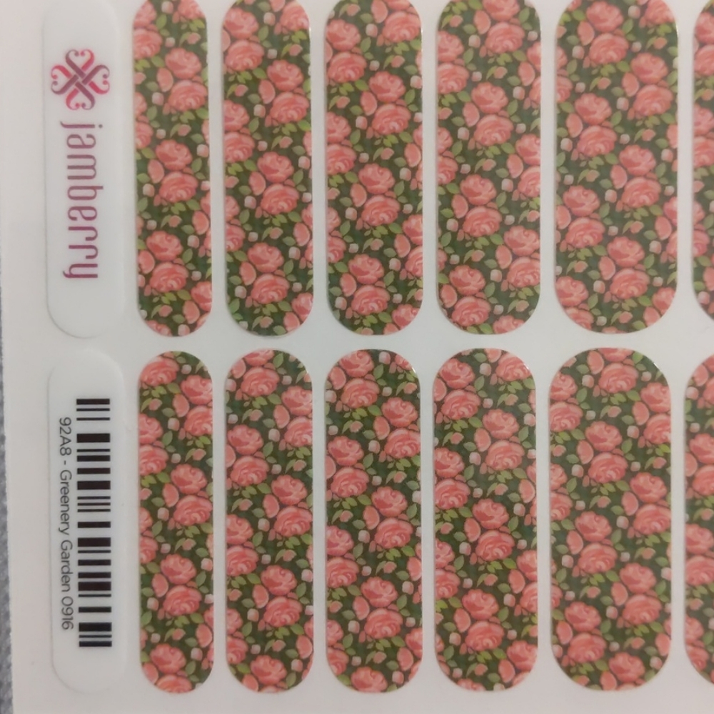 Jamberry Greenery Garden